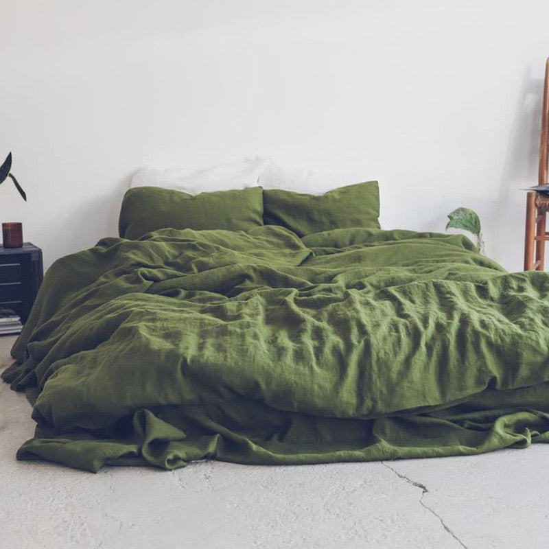 Luxe & Rest French flax linen in Olive Green